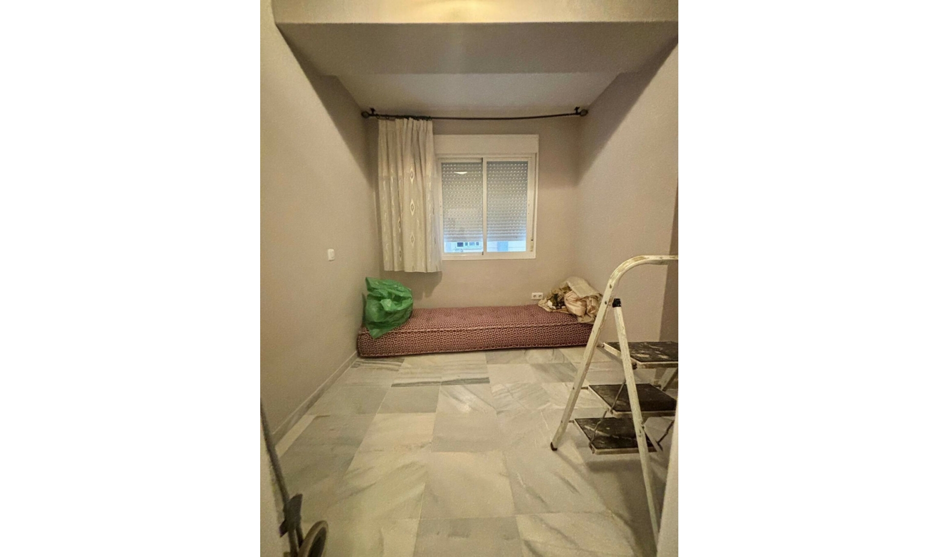 Resale - Apartment -
Nueva Andalucía