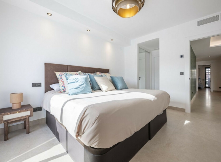 Resale - Apartment -
Nueva Andalucía