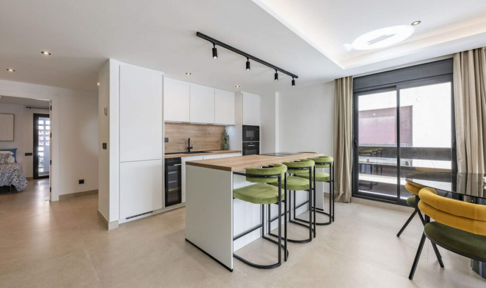 Resale - Apartment -
Nueva Andalucía