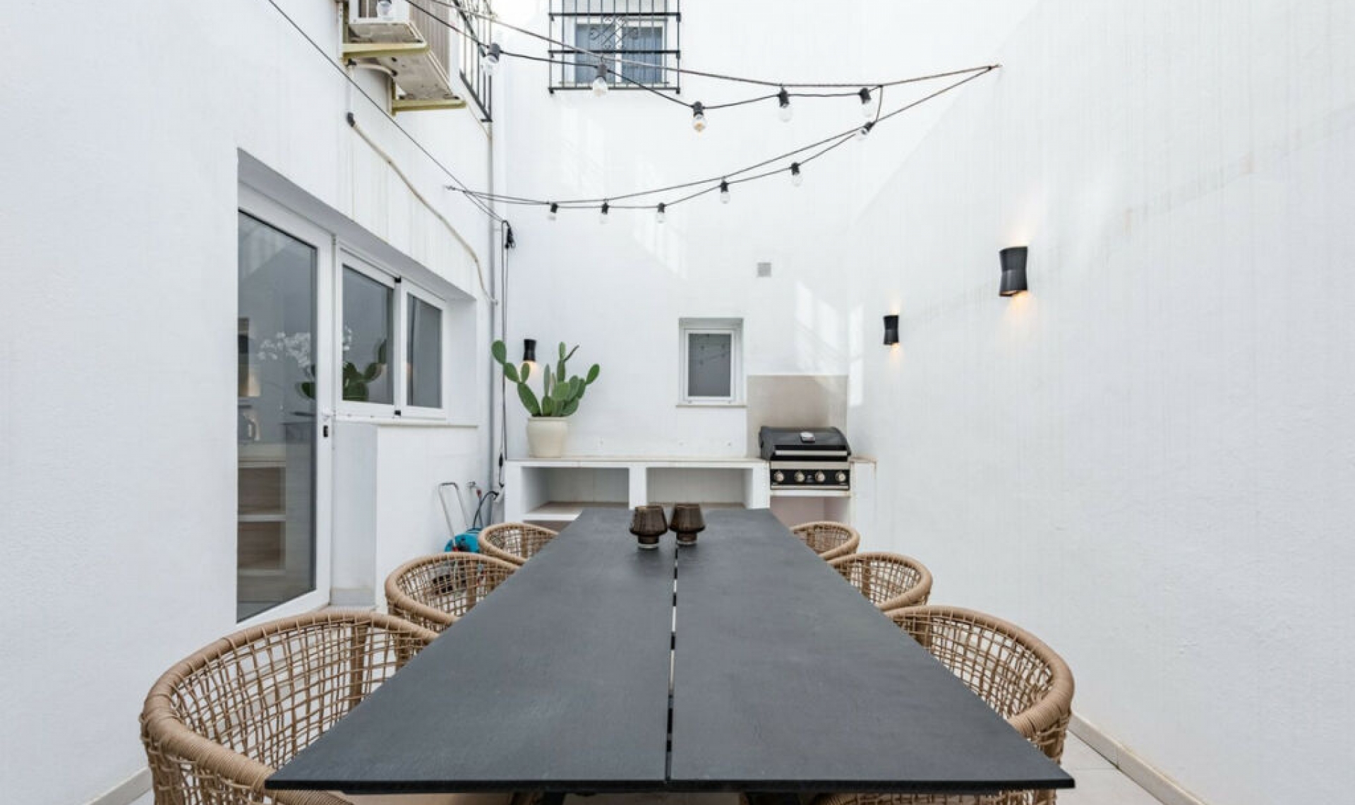 Resale - Apartment -
Nueva Andalucía