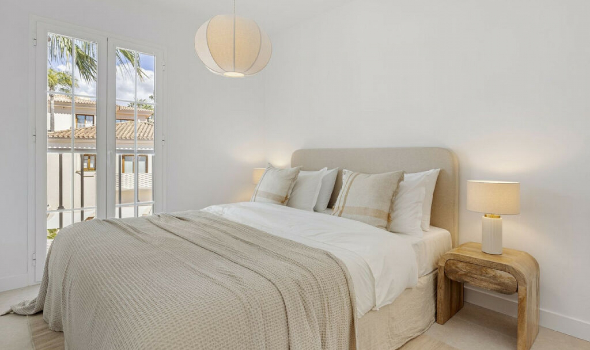 Resale - Apartment -
Nueva Andalucía