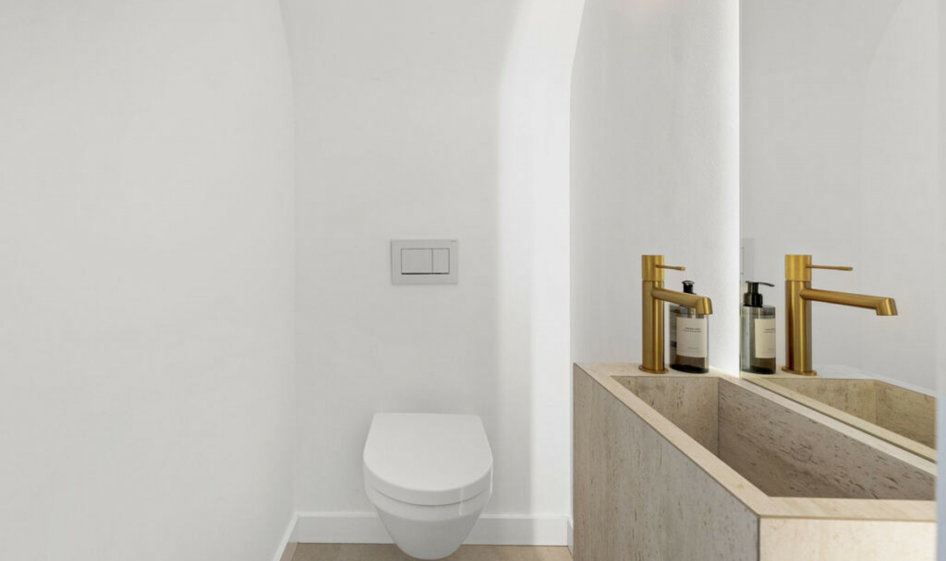 Resale - Apartment -
Nueva Andalucía