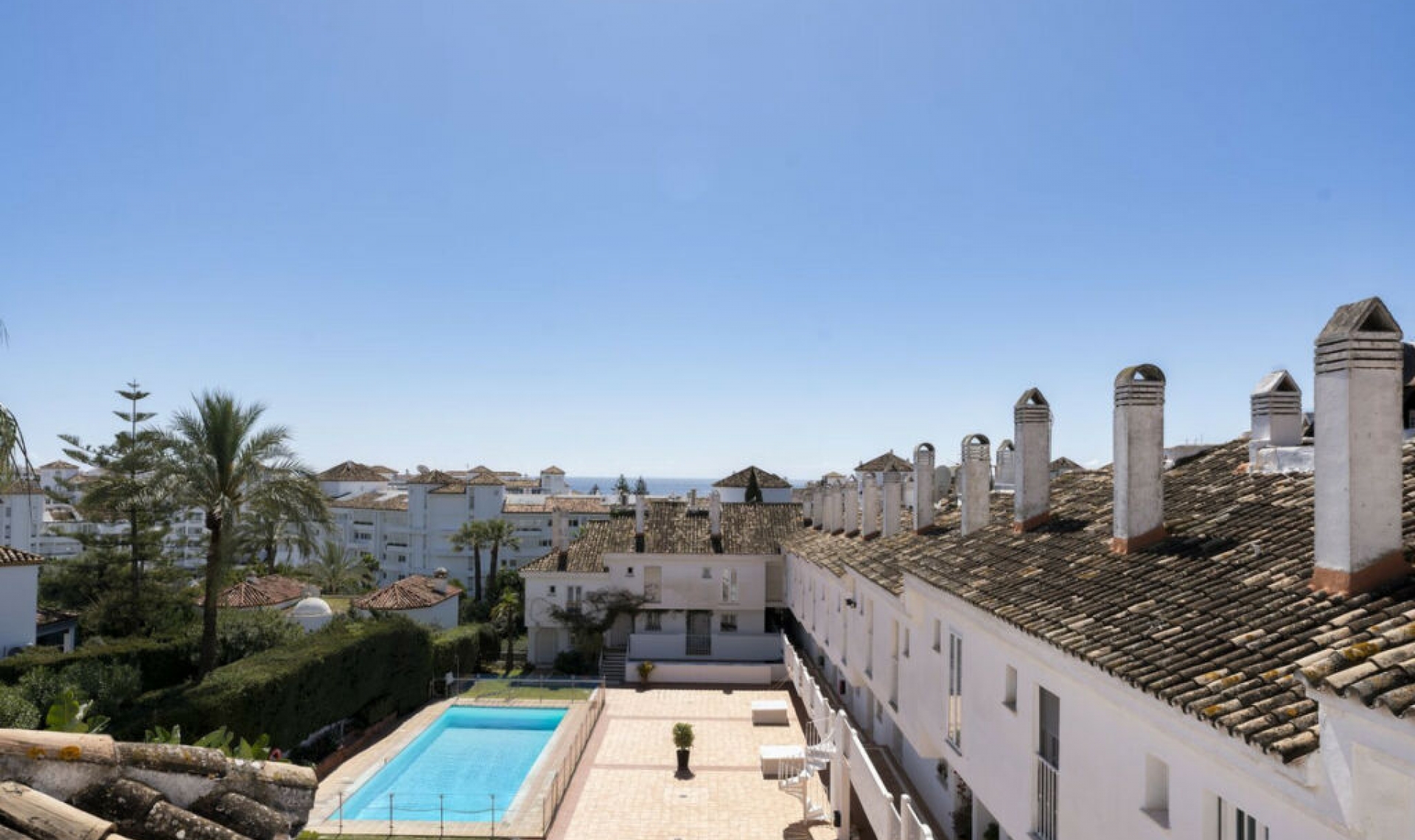 Resale - Apartment -
Nueva Andalucía