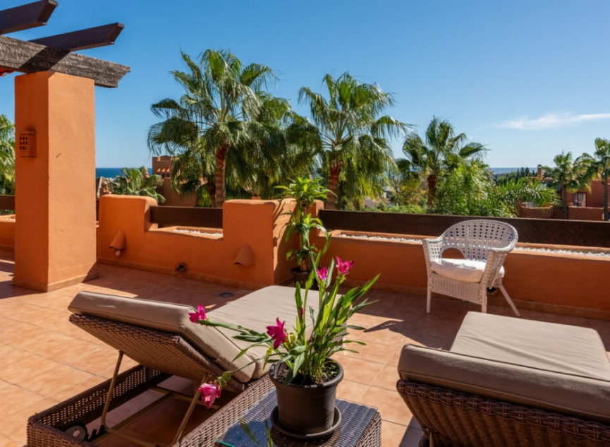 Resale - Apartment -
Nueva Andalucía