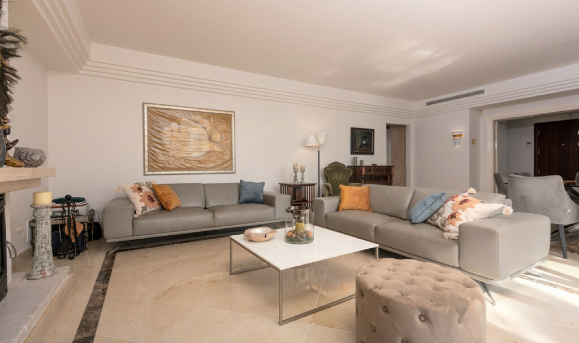 Resale - Apartment -
Nueva Andalucía