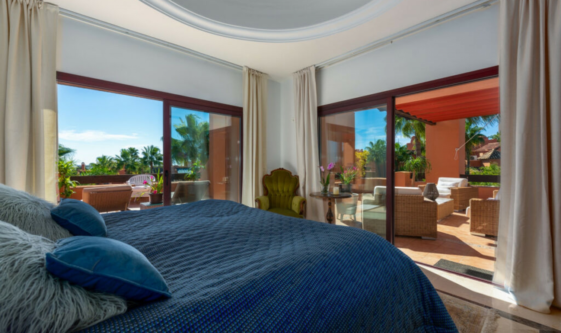 Resale - Apartment -
Nueva Andalucía