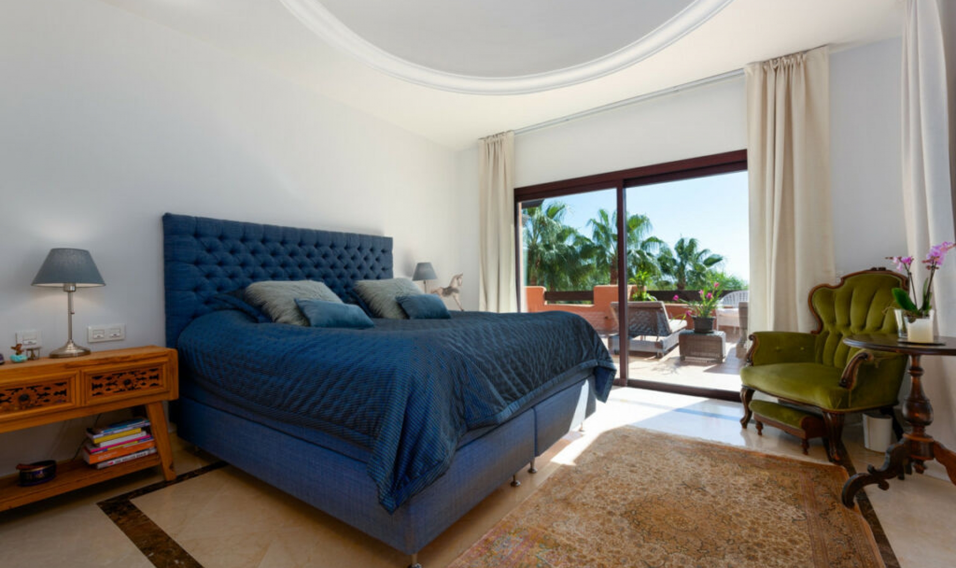 Resale - Apartment -
Nueva Andalucía