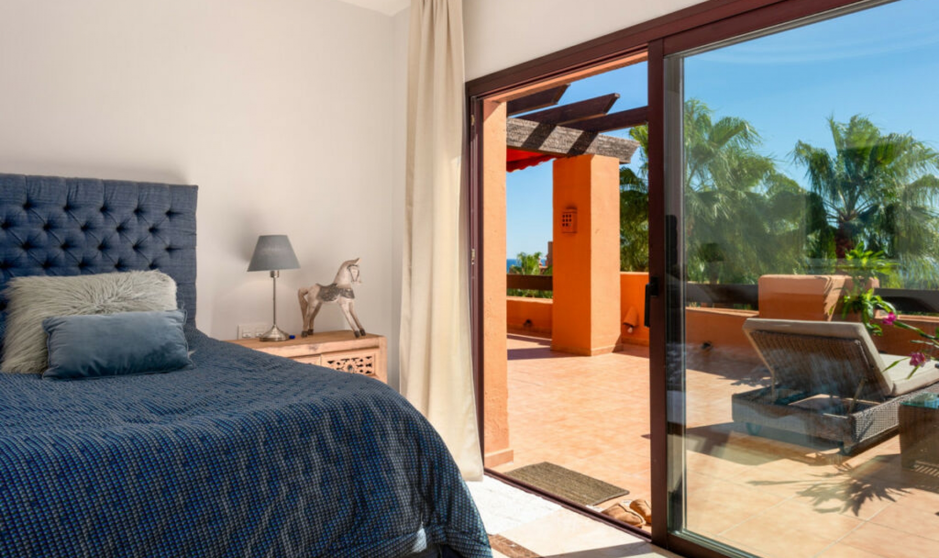 Resale - Apartment -
Nueva Andalucía