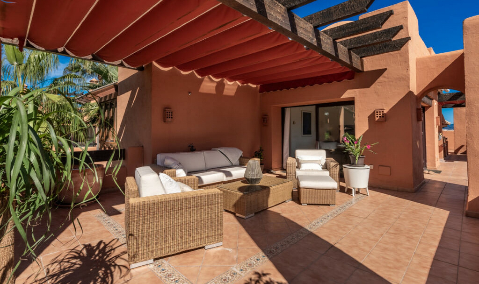 Resale - Apartment -
Nueva Andalucía