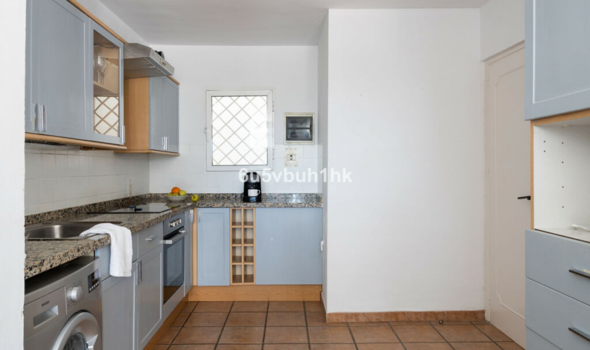 Resale - Apartment -
Nueva Andalucía