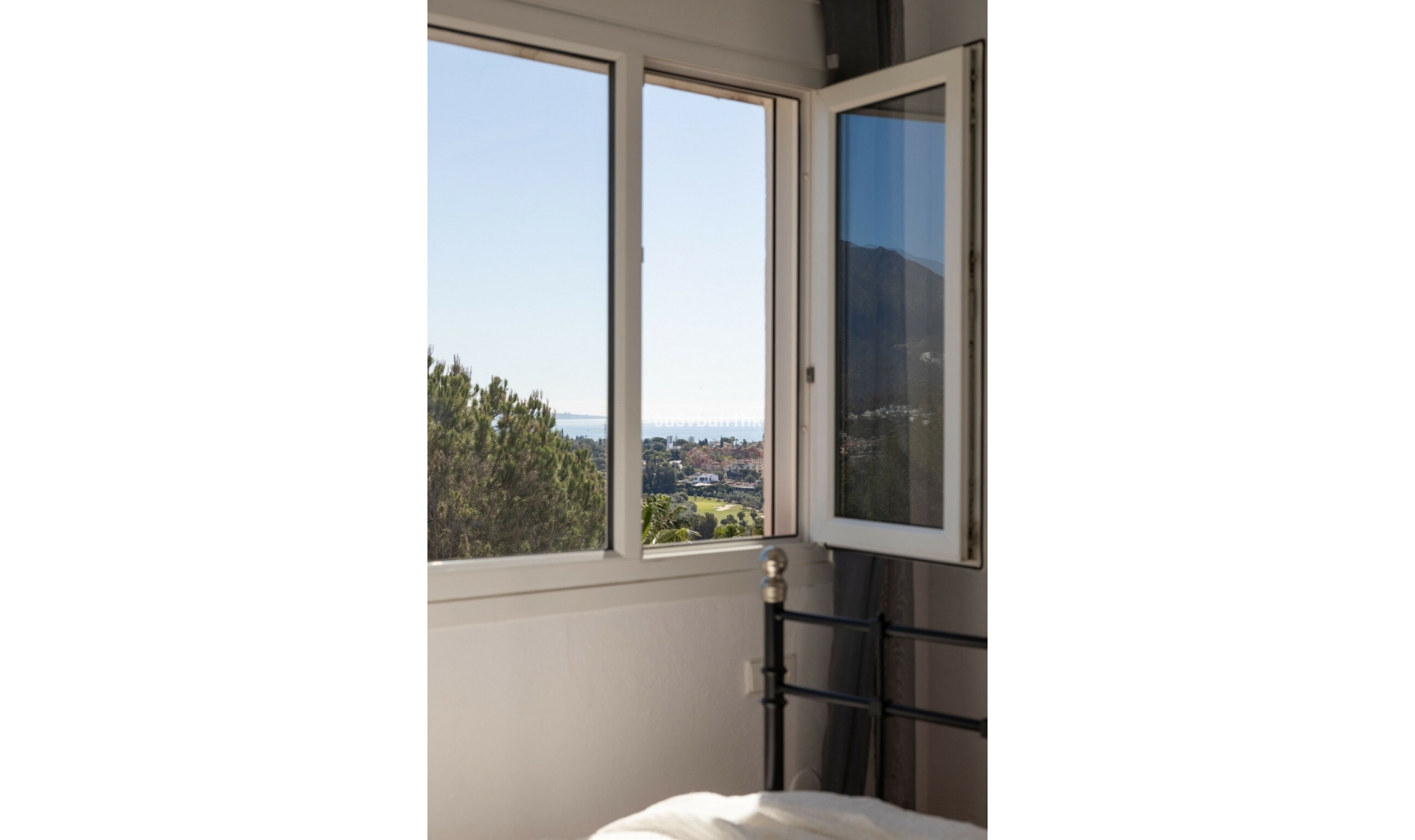 Resale - Apartment -
Nueva Andalucía