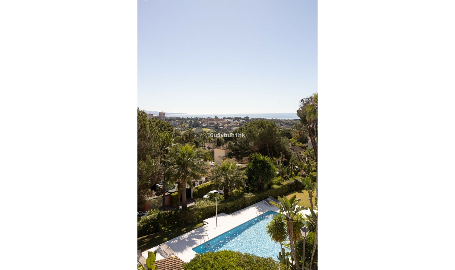 Resale - Apartment -
Nueva Andalucía