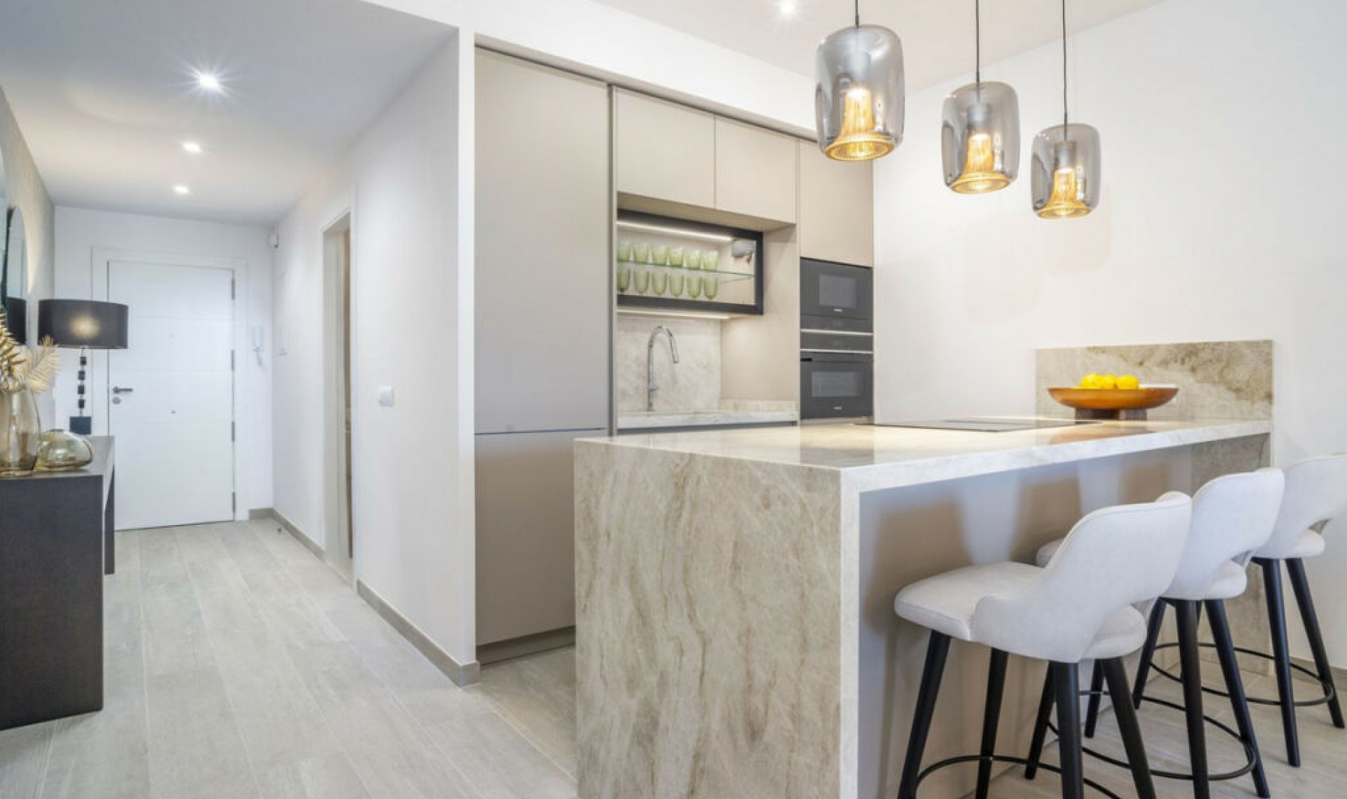 Resale - Apartment -
Nueva Andalucía