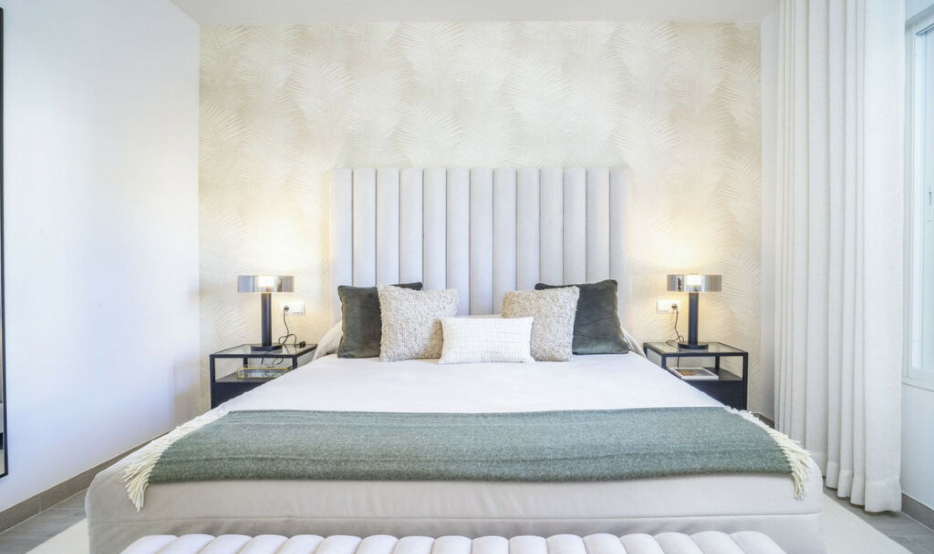 Resale - Apartment -
Nueva Andalucía
