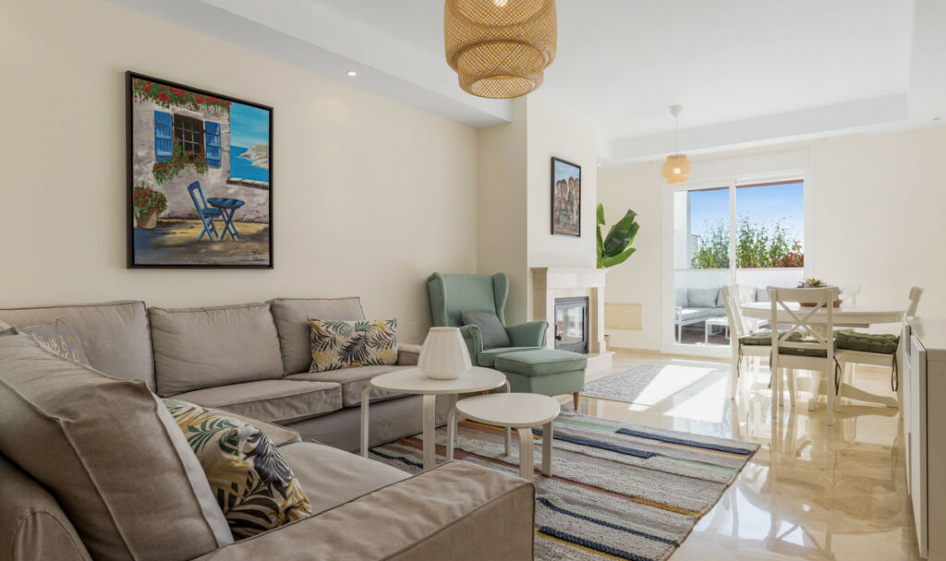 Resale - Apartment -
Nueva Andalucía