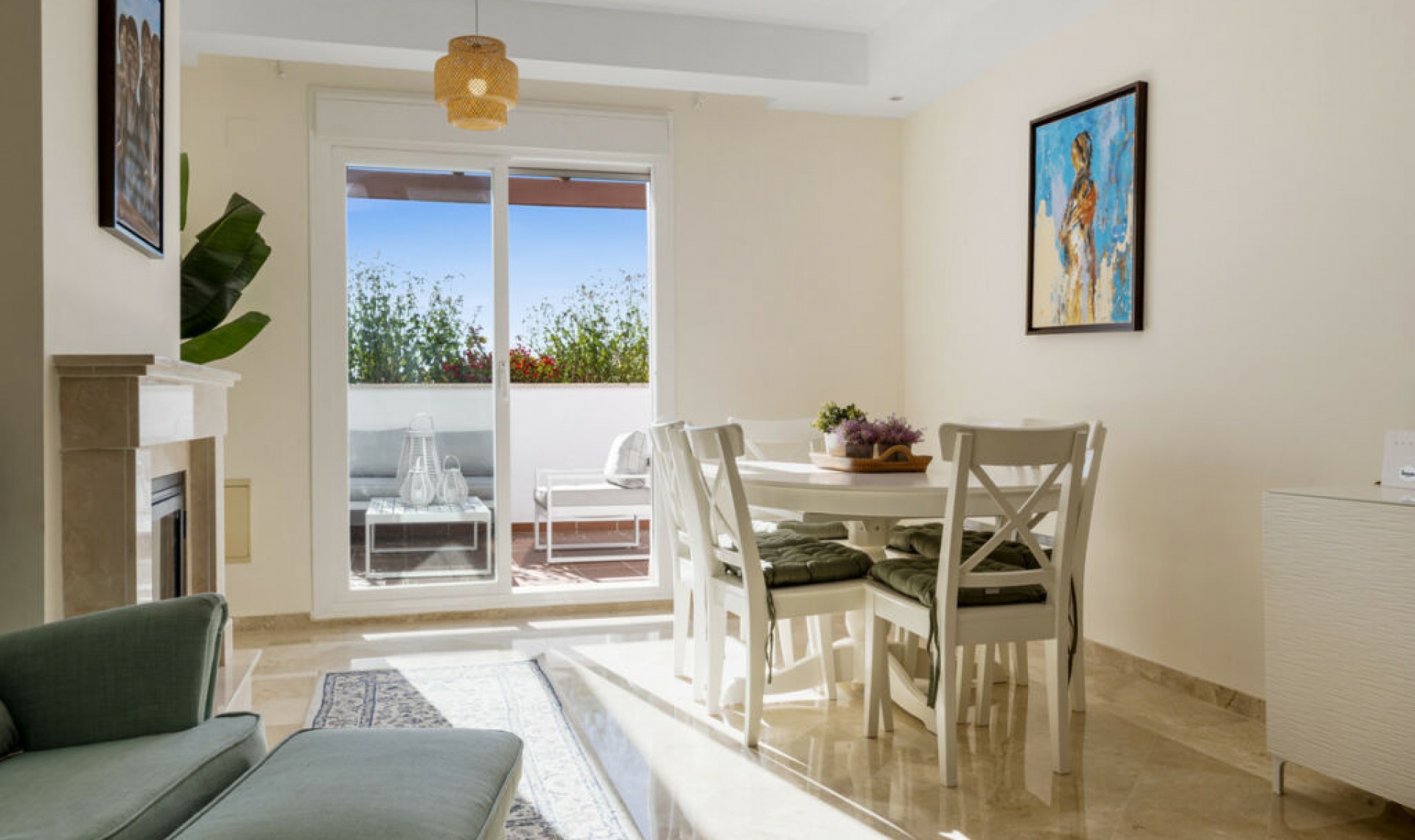 Resale - Apartment -
Nueva Andalucía
