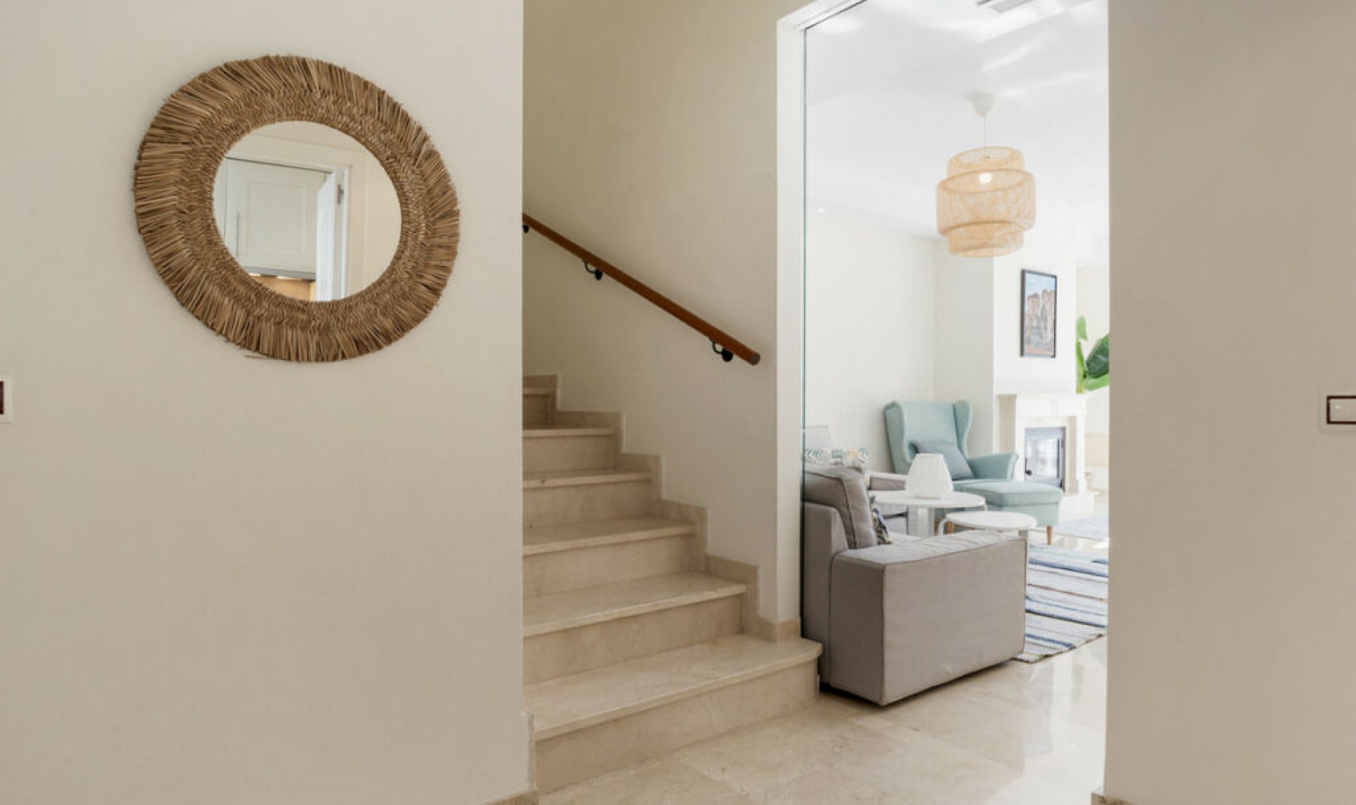 Resale - Apartment -
Nueva Andalucía