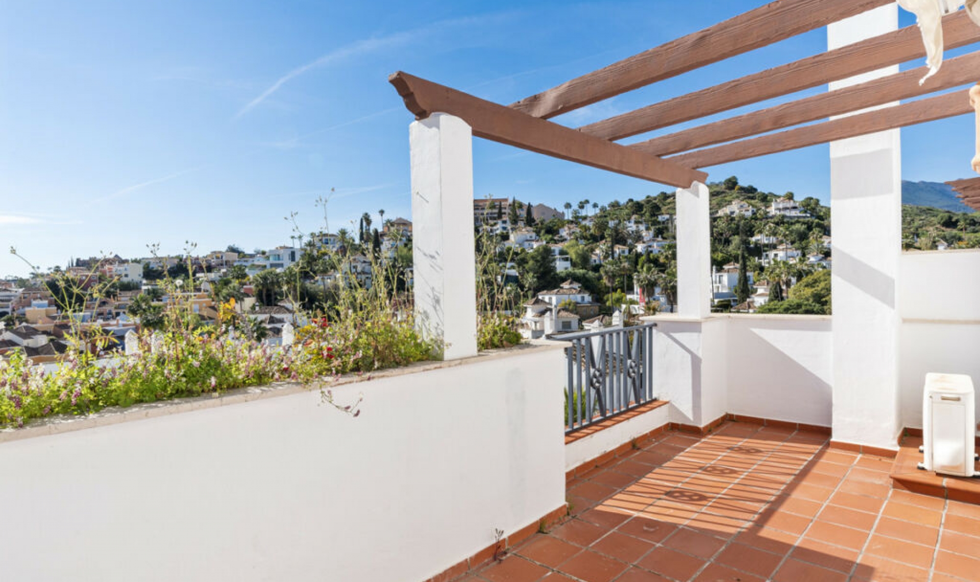 Resale - Apartment -
Nueva Andalucía