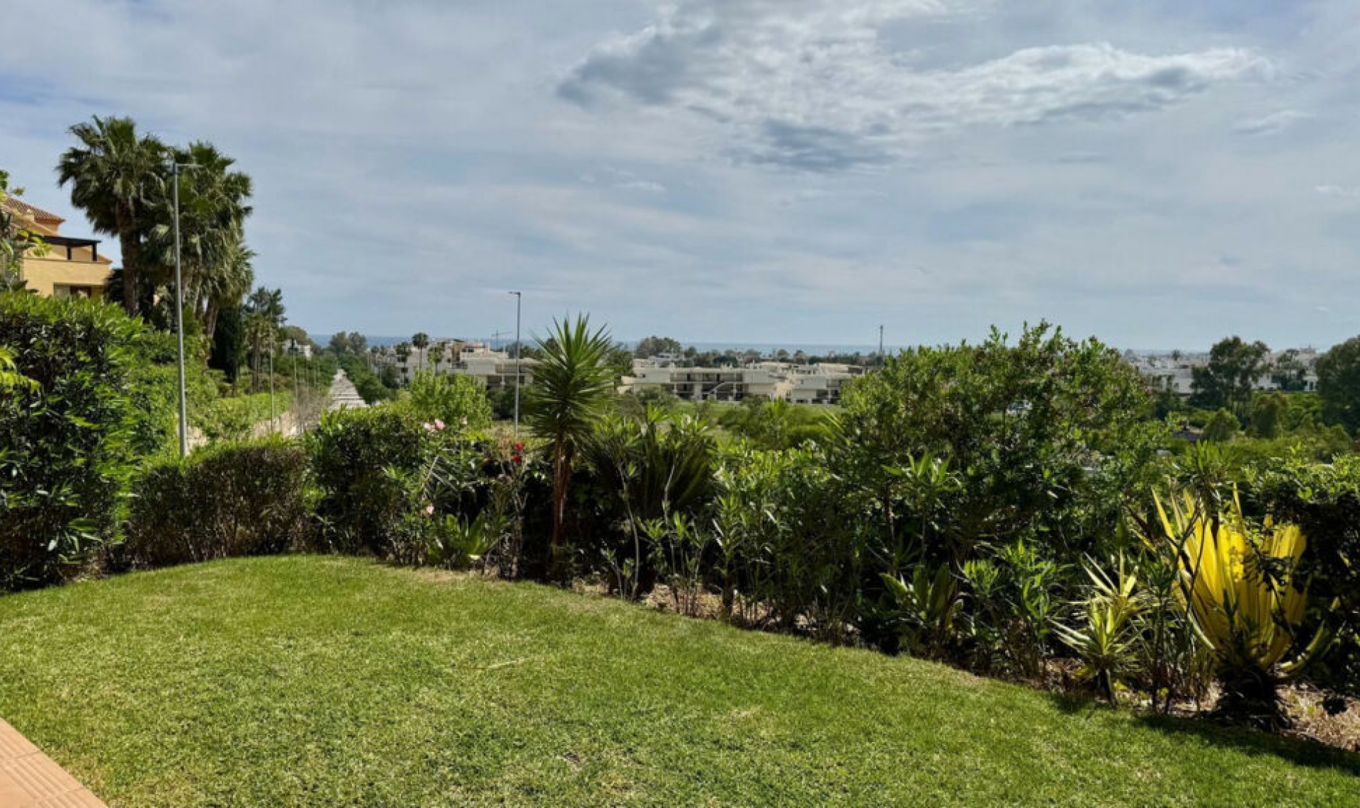 Resale - Apartment -
Nueva Andalucía