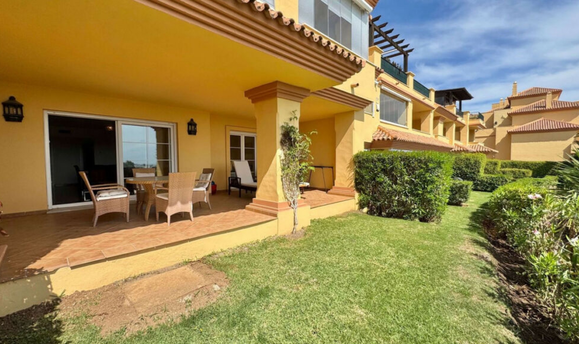 Resale - Apartment -
Nueva Andalucía