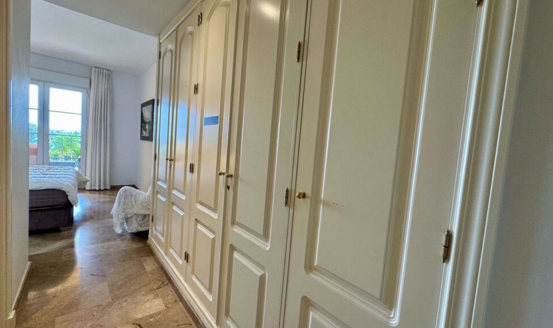 Resale - Apartment -
Nueva Andalucía