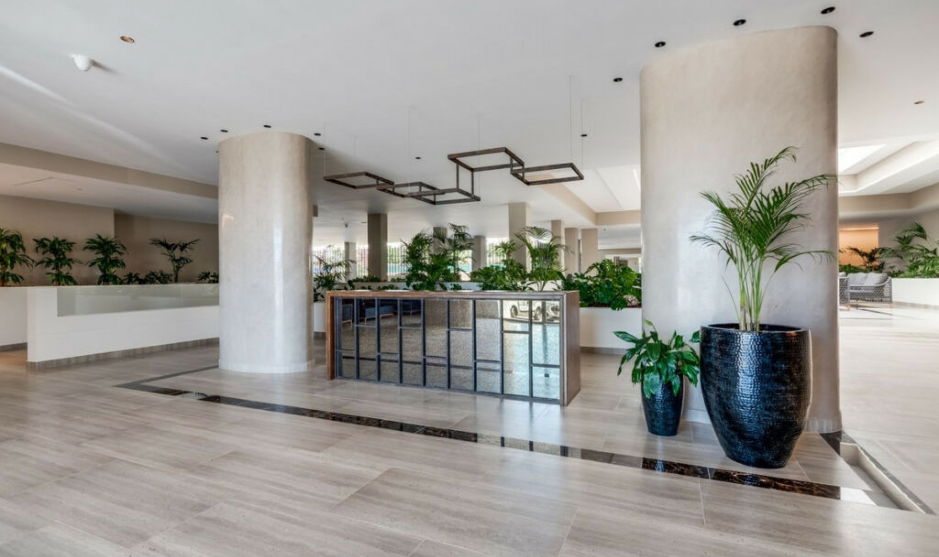 Resale - Apartment -
Nueva Andalucía