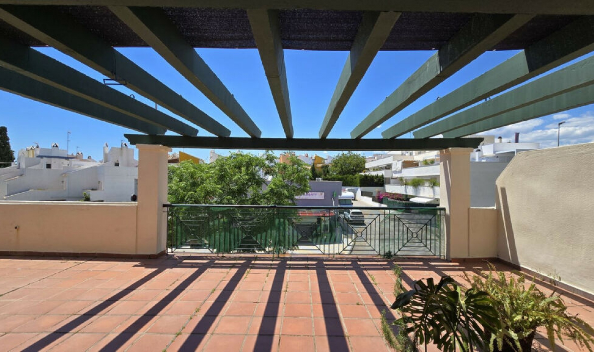 Resale - Apartment -
Nueva Andalucía
