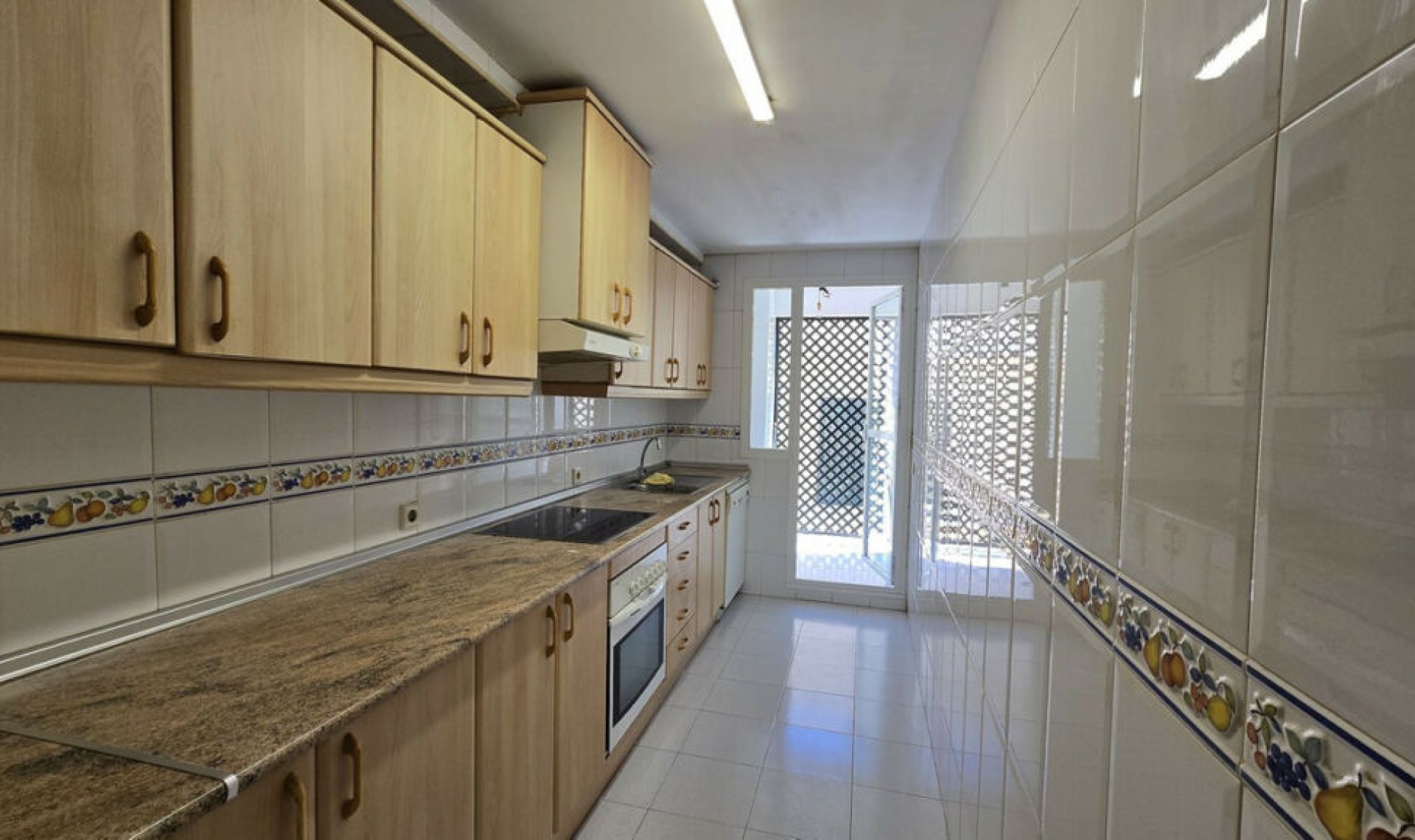 Resale - Apartment -
Nueva Andalucía