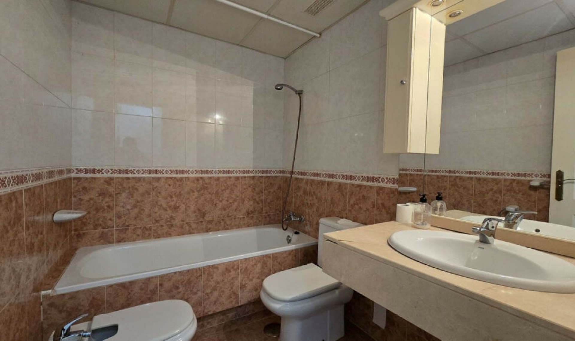 Resale - Apartment -
Nueva Andalucía