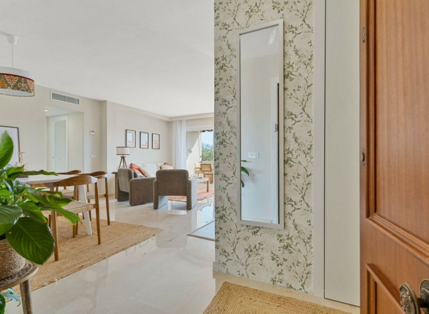 Resale - Apartment -
Nueva Andalucía