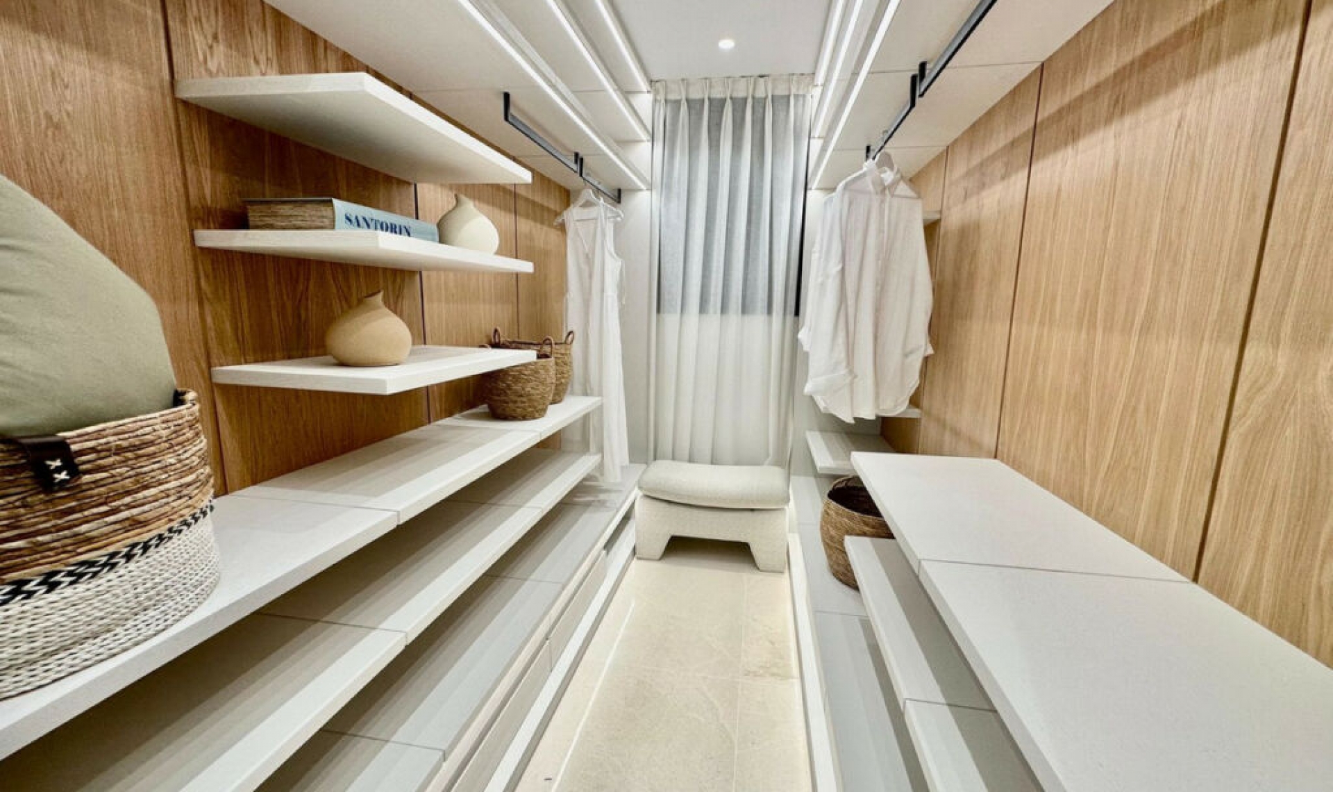 Resale - Apartment -
Nueva Andalucía