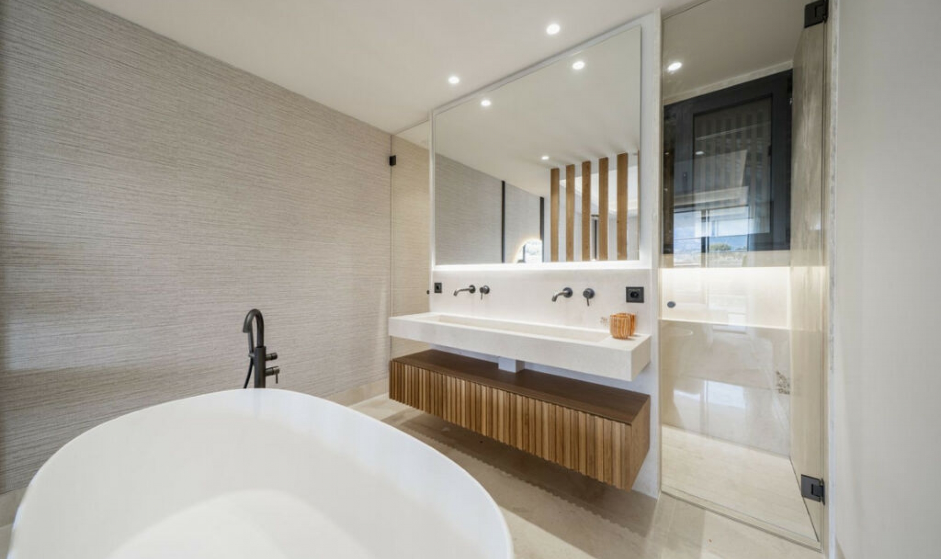 Resale - Apartment -
Nueva Andalucía