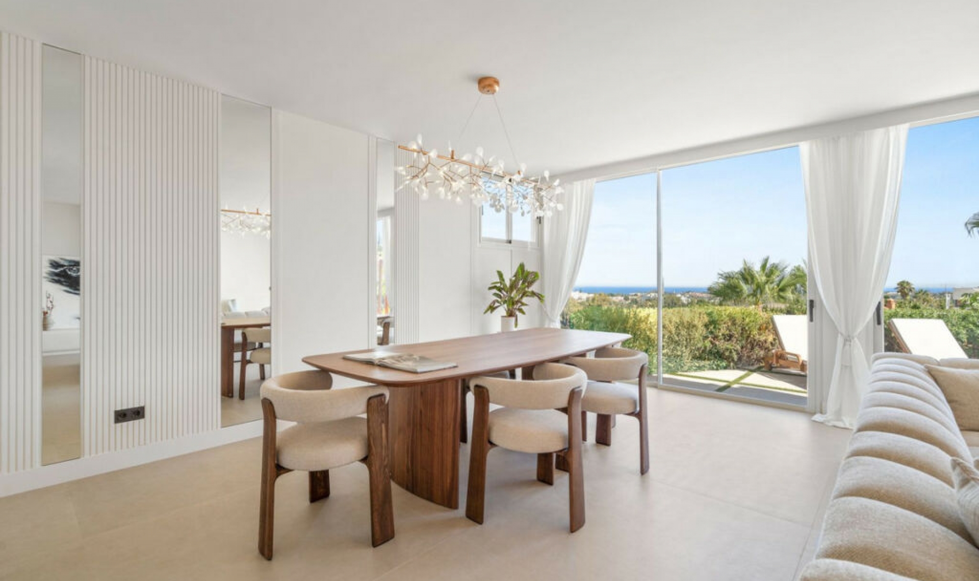 Resale - Apartment -
Nueva Andalucía