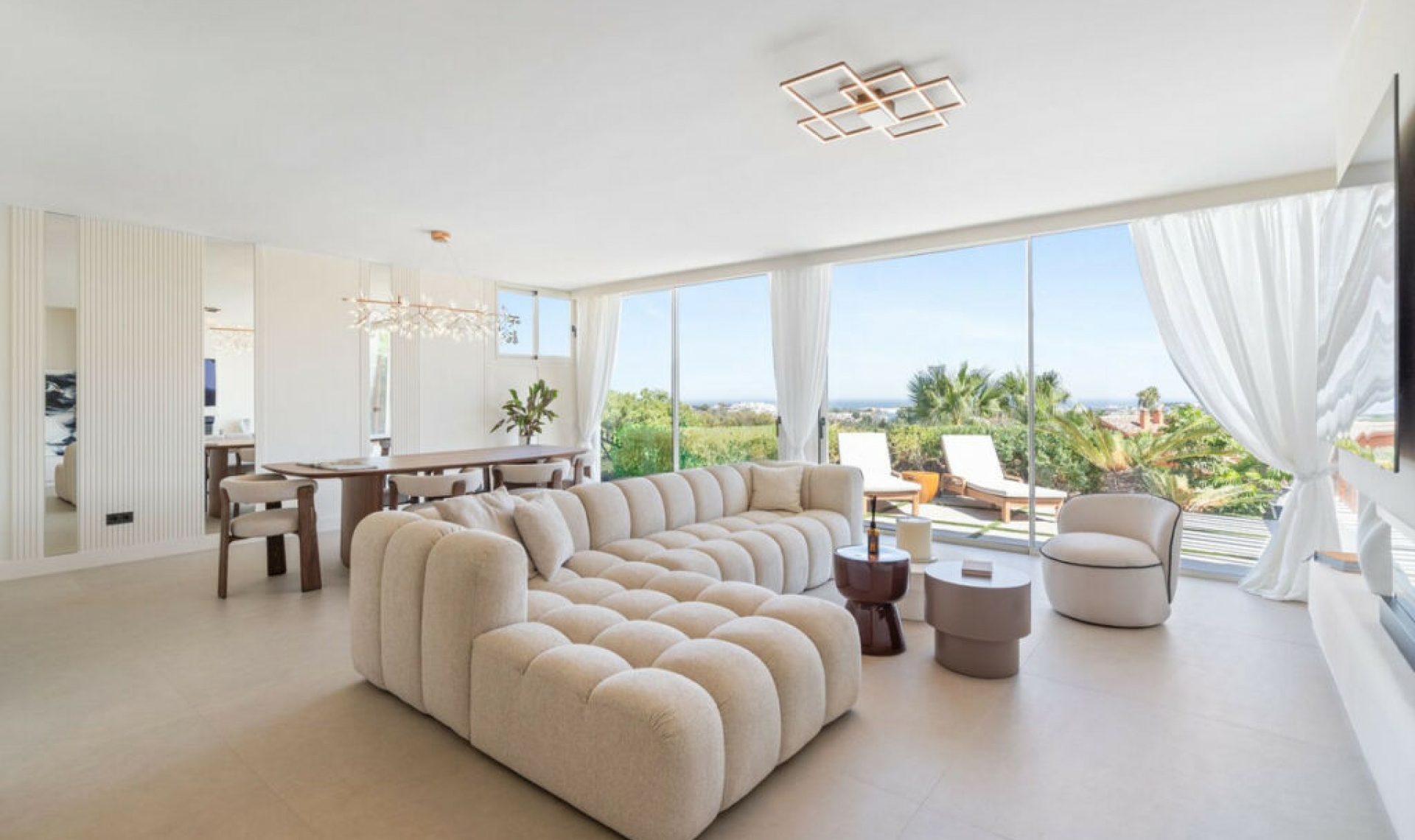 Resale - Apartment -
Nueva Andalucía