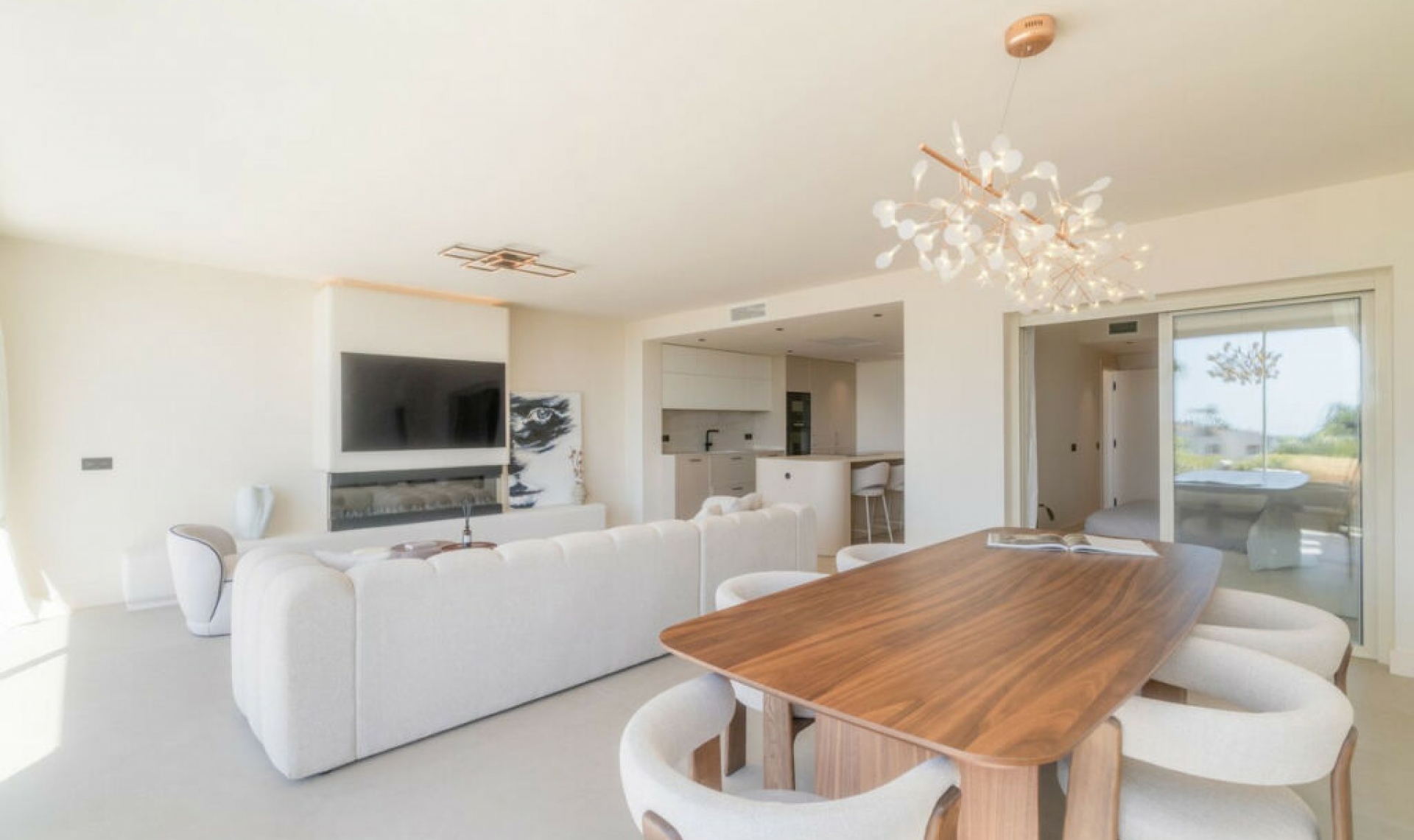 Resale - Apartment -
Nueva Andalucía