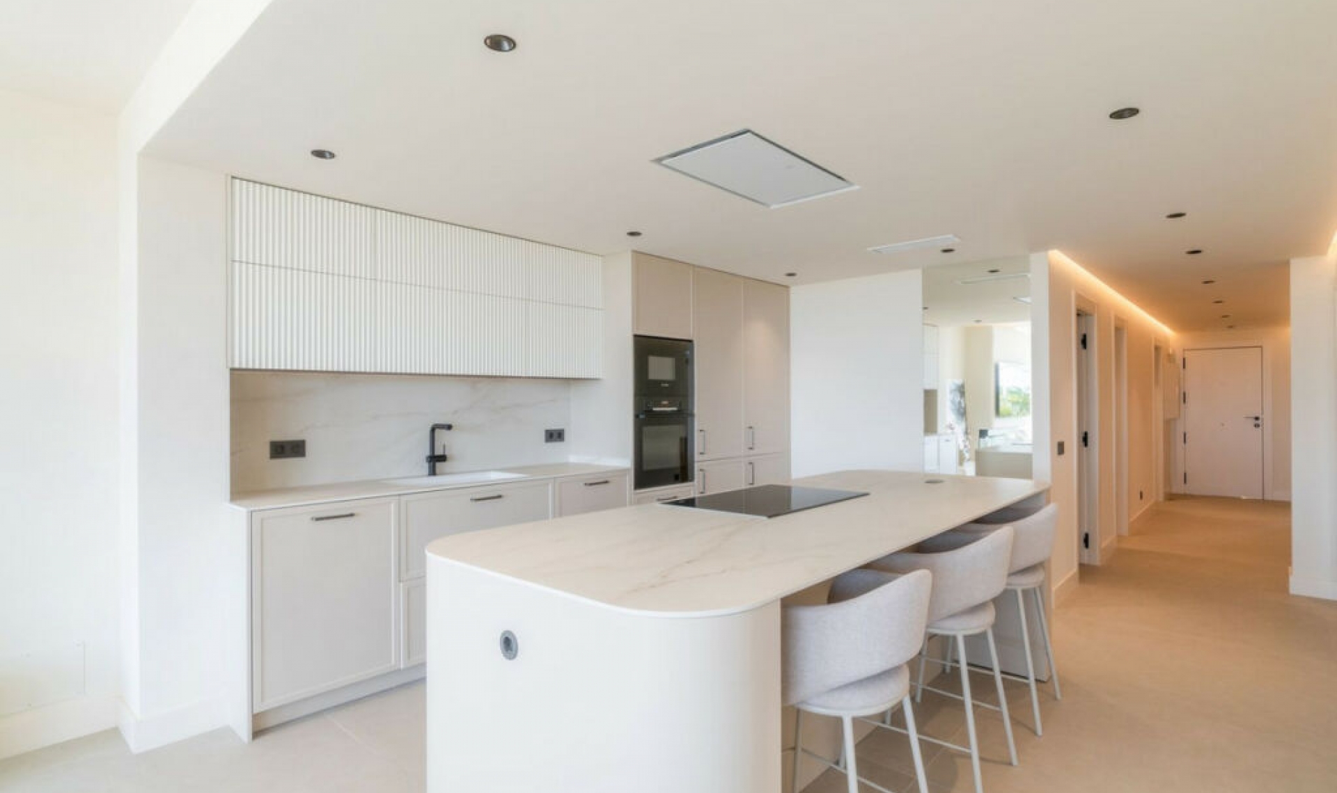 Resale - Apartment -
Nueva Andalucía