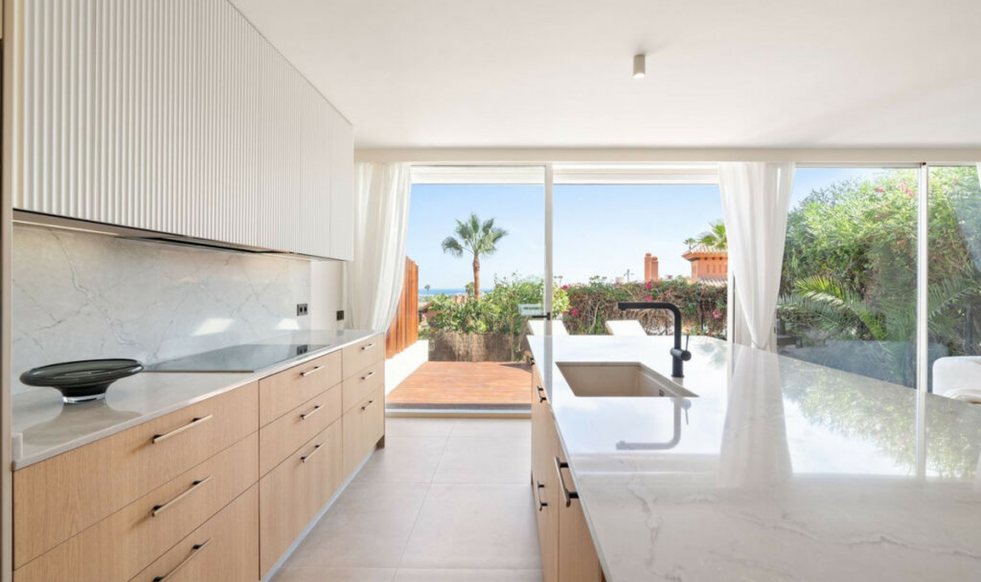 Resale - Apartment -
Nueva Andalucía