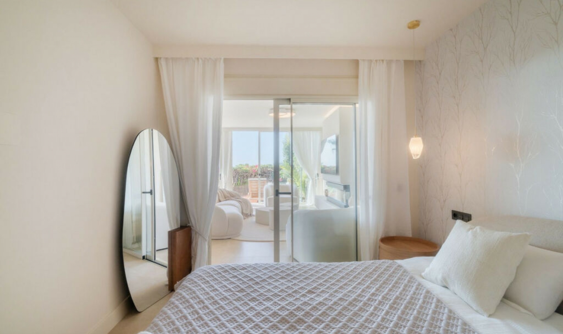 Resale - Apartment -
Nueva Andalucía