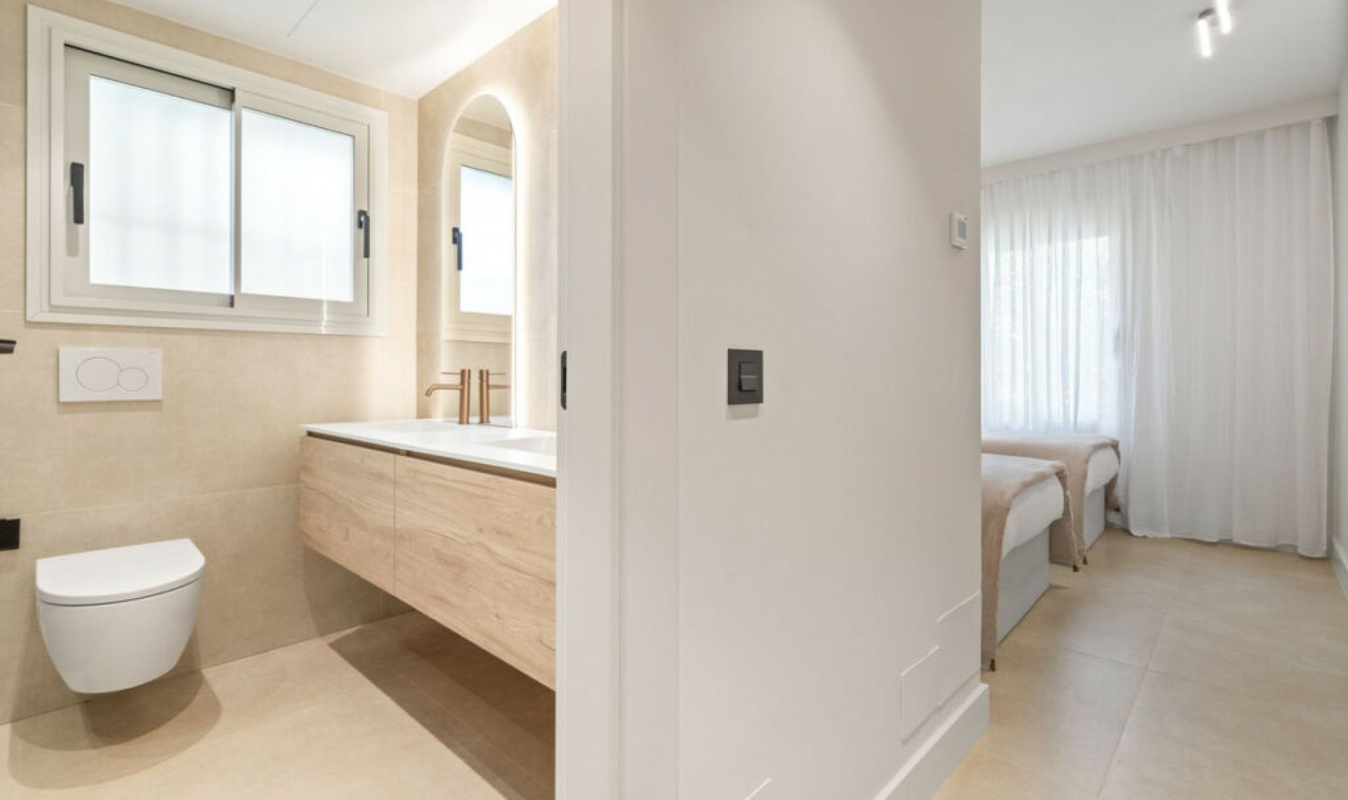 Resale - Apartment -
Nueva Andalucía