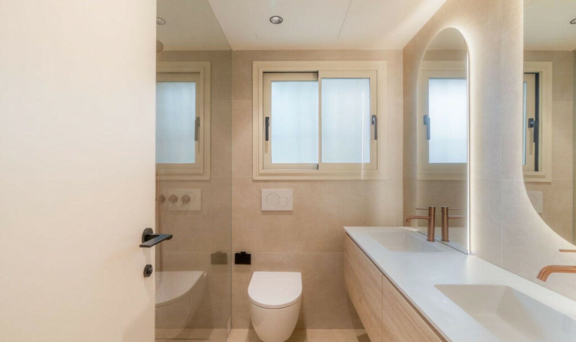 Resale - Apartment -
Nueva Andalucía