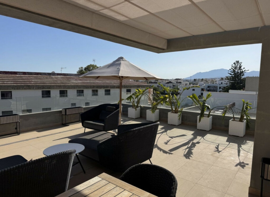 Resale - Apartment -
Nueva Andalucía
