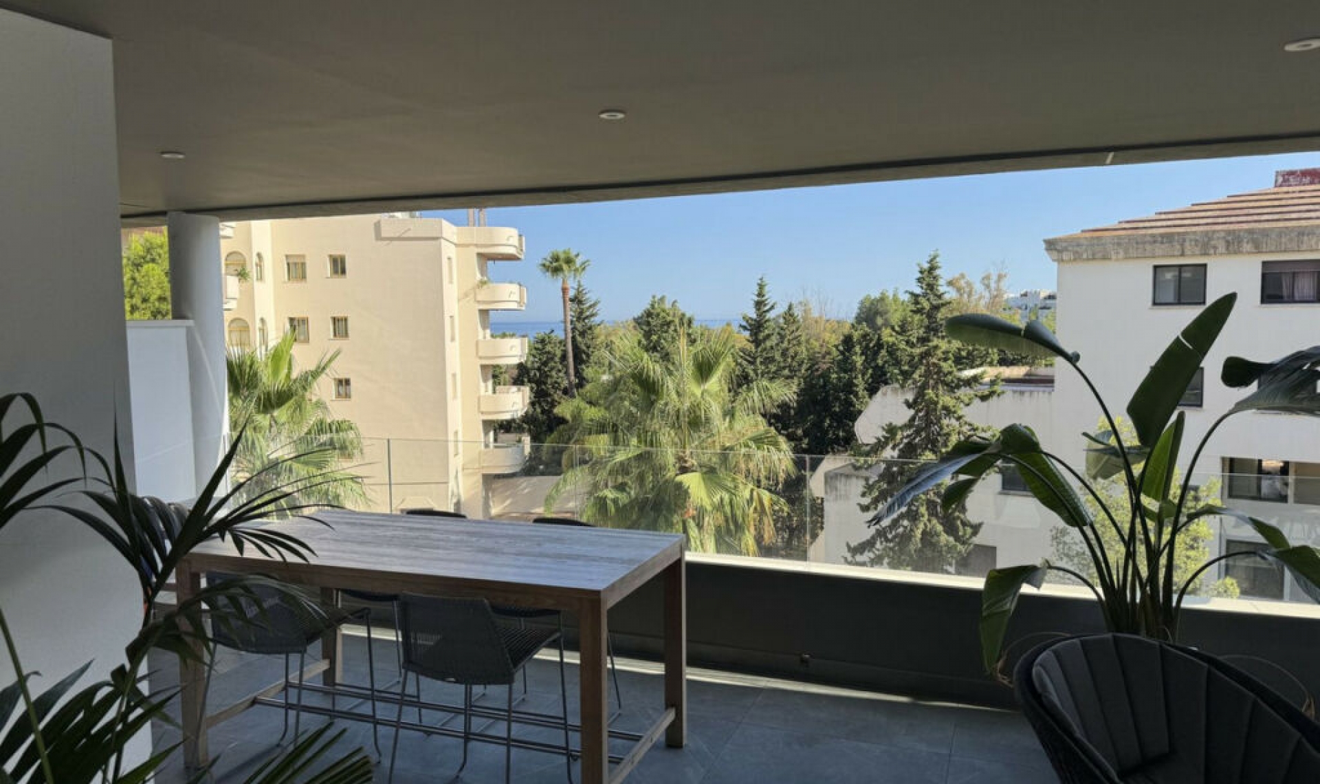 Resale - Apartment -
Nueva Andalucía