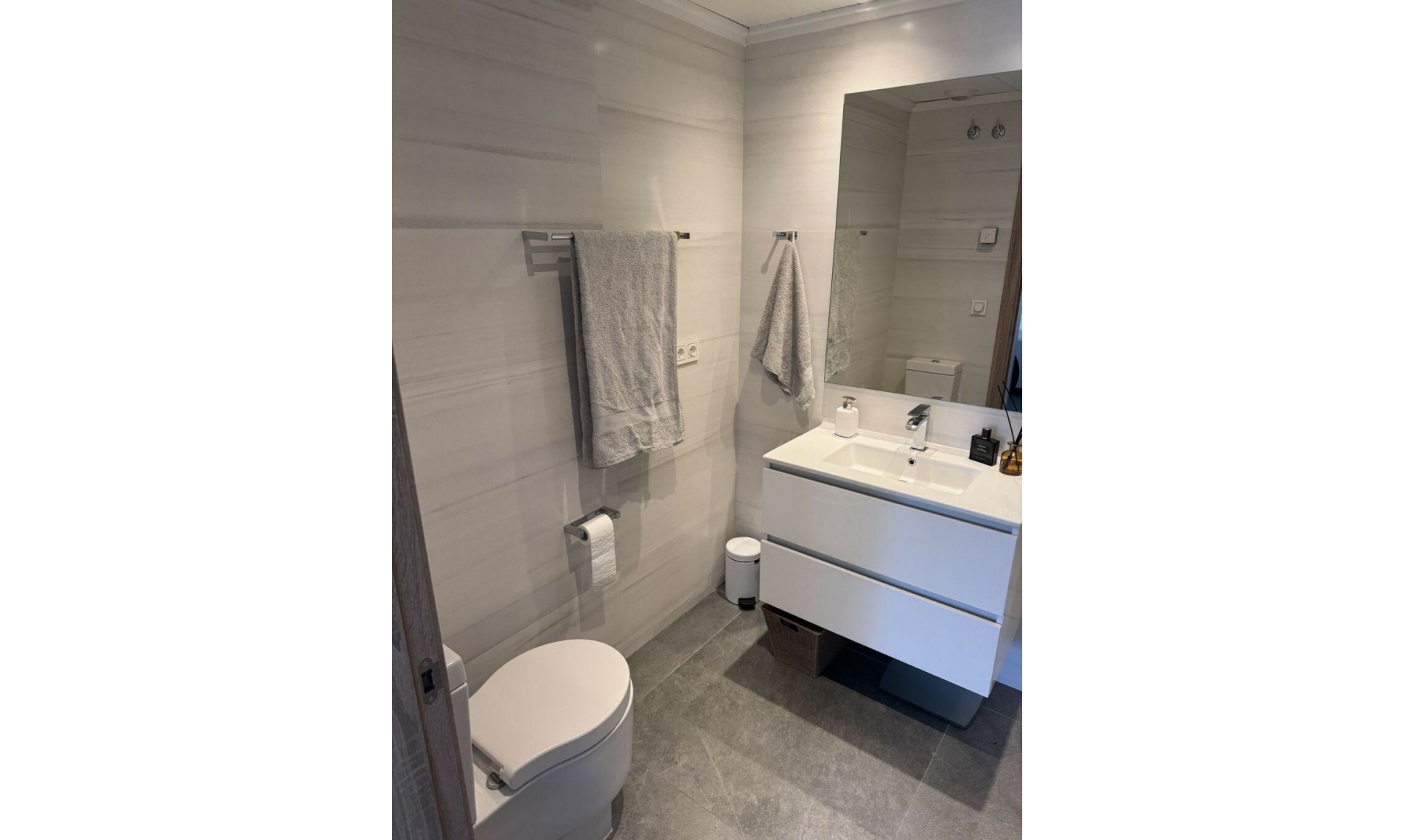 Resale - Apartment -
Nueva Andalucía
