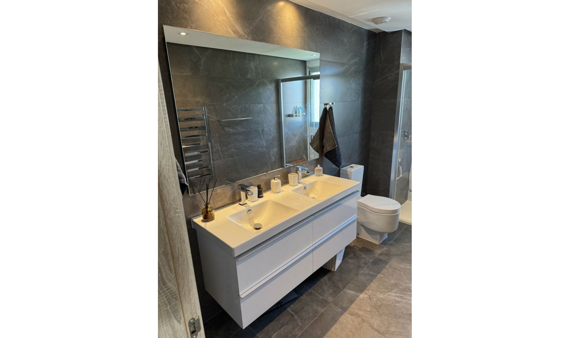 Resale - Apartment -
Nueva Andalucía