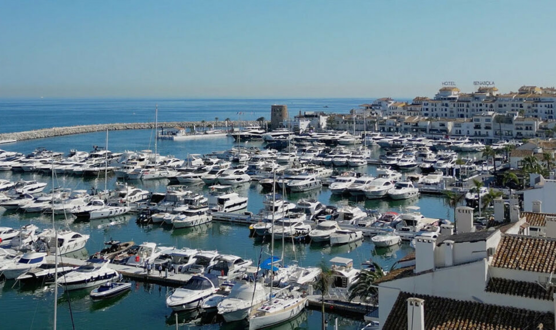 Resale - Apartment -
Nueva Andalucía