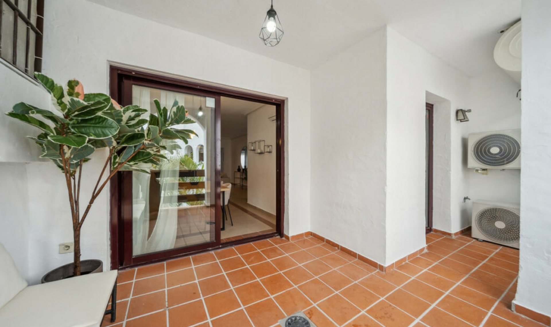 Resale - Apartment -
Nueva Andalucía