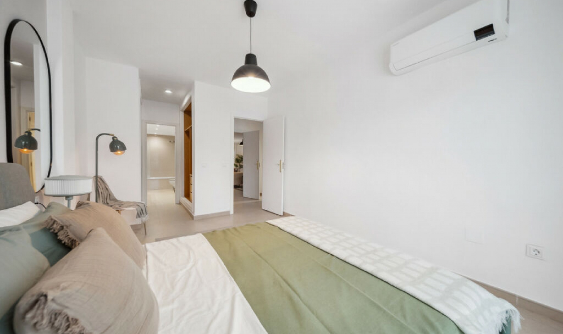 Resale - Apartment -
Nueva Andalucía