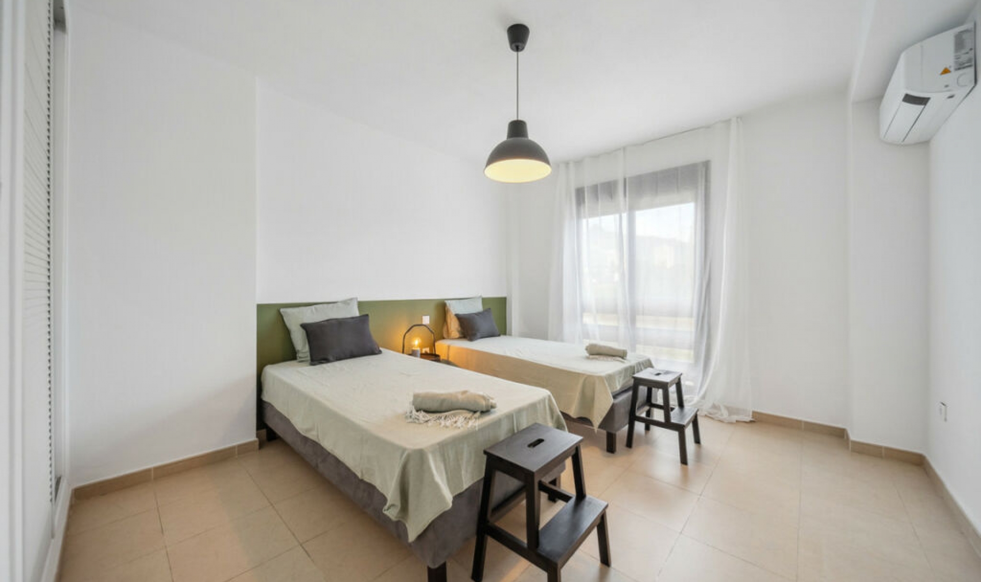 Resale - Apartment -
Nueva Andalucía