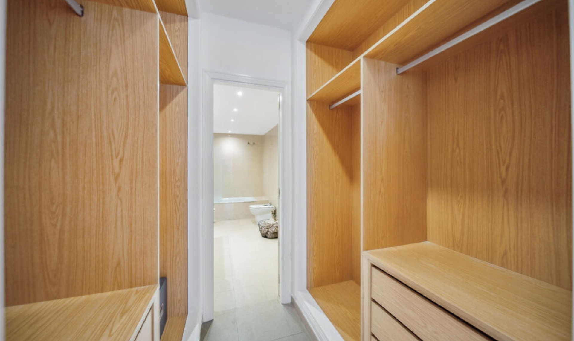 Resale - Apartment -
Nueva Andalucía