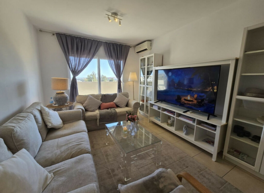 Resale - Apartment -
Nueva Andalucía